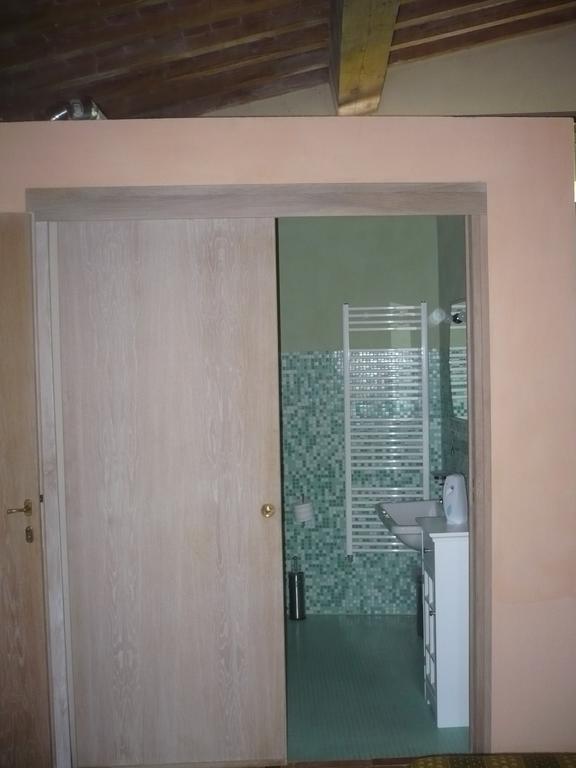 Casa Vacanze "Casale Al Pino" Riparbella Exterior foto