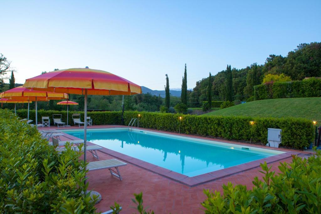 Casa Vacanze "Casale Al Pino" Riparbella Exterior foto