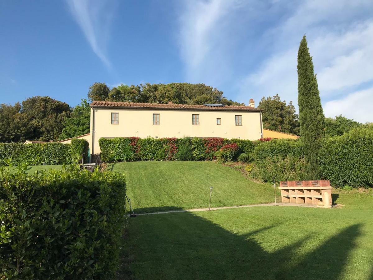 Casa Vacanze "Casale Al Pino" Riparbella Exterior foto